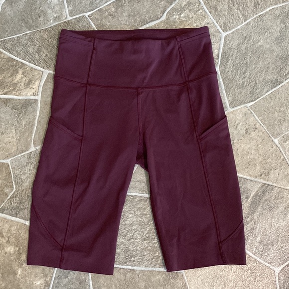 Lululemon Fast and Free Shorts - Picture 4 of 7